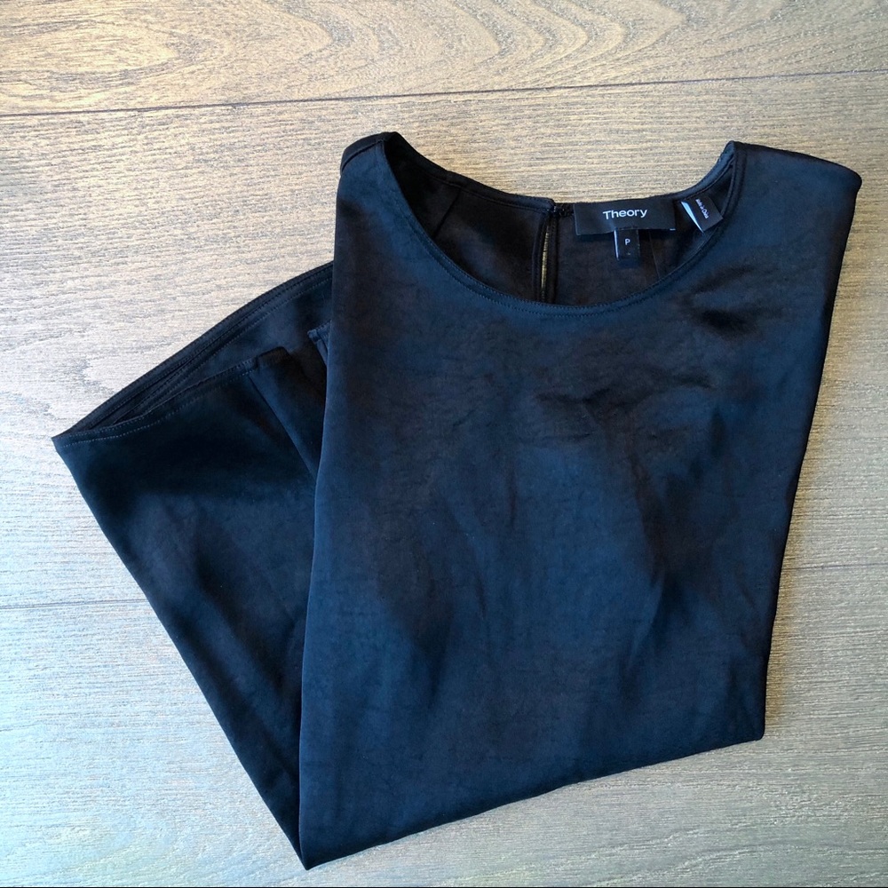 Theory Crew Neck Top